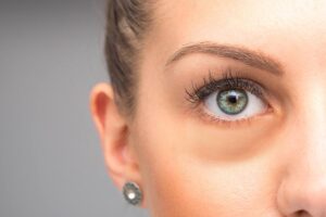 Cos’è la sclera o la parte bianca dell’occhio?