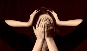 Emicrania con aura: che cos'è?