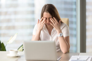 Bruciore agli occhi: quali sono le cause?